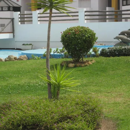 Residencial Golf Playa Iv 펜션 이슬란티야