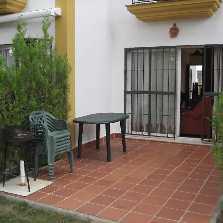 Residencial Golf Playa Iv * 이슬란티야